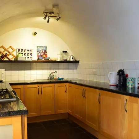 1 Bedroom In Centre Location * Dublin